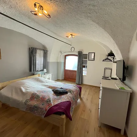 U Synagogy Apartmán *